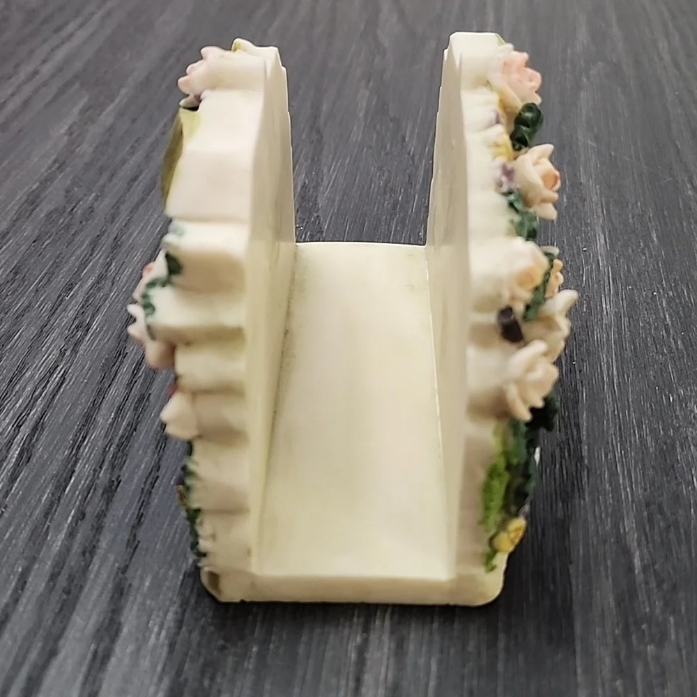 Springtime Floral Garden Scene Resin Napkin Holder